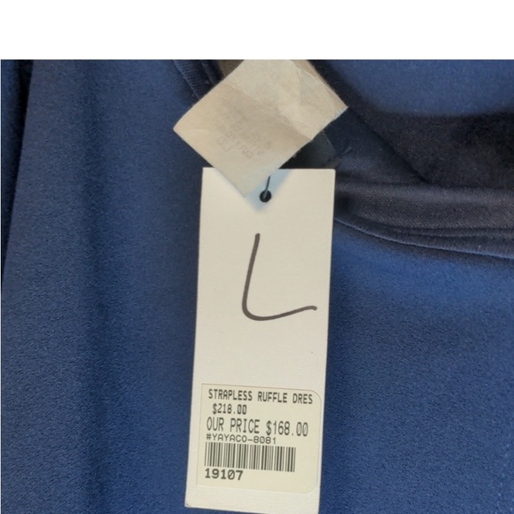 YaYa & Co. NWT Off The Shoulder Ruffle Dress Large - Picture 7 of 9